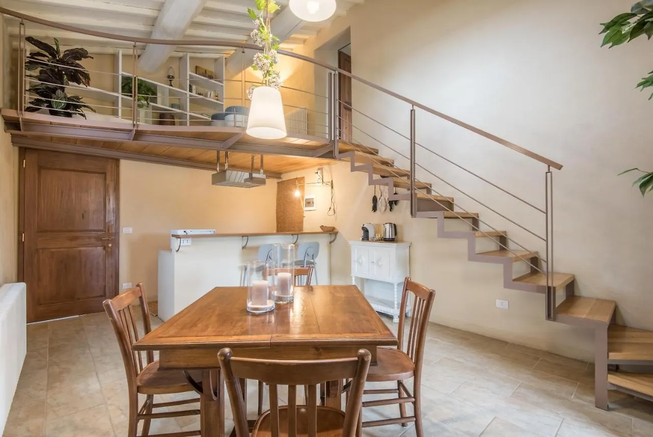 Apartment Brotes Appartamento Ciliegio Sovicille